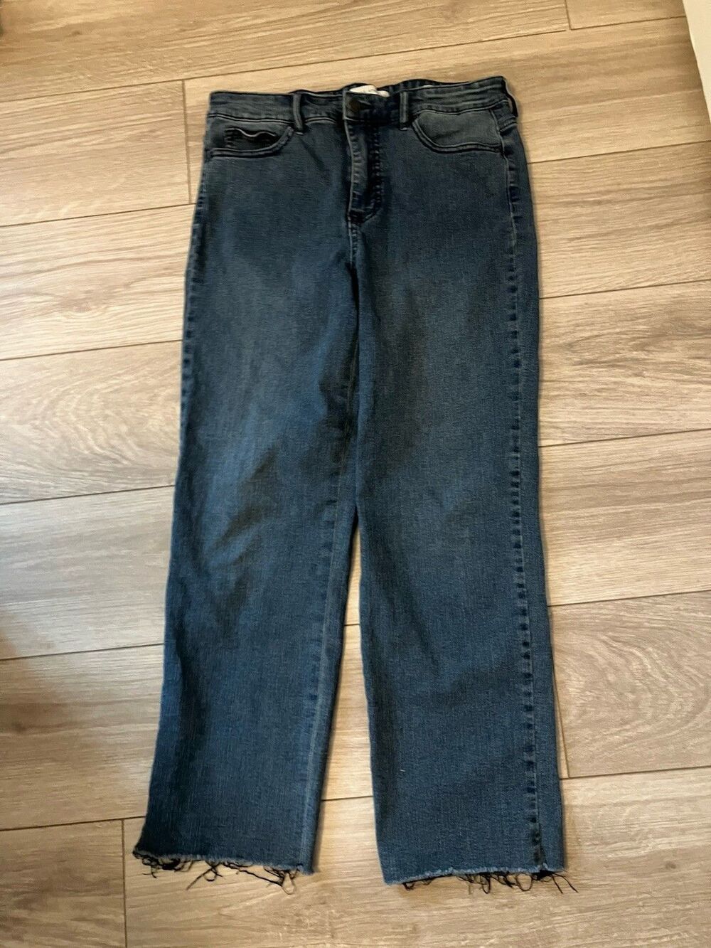 Social Standard by Sanctuary Jeans High rise crop straight Women size 10 - Picture 2 of 6